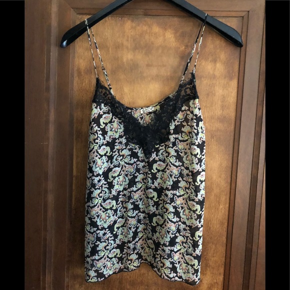 Free People Tops - FREE PEOPLE Lace tank top